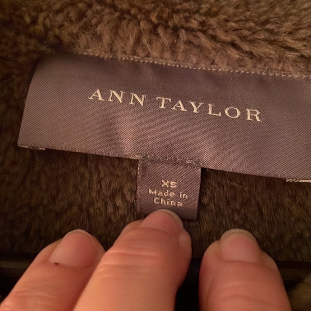 Ann Taylor coat - Picture 3 of 7
